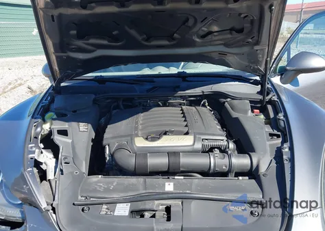 2013 Porsche Cayenne z USA, uszkodzony, nr VIN WP1AA2A2XDLA04797